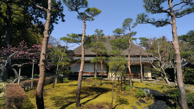 【一条恵観山荘入園チケット】庭園散策と花手水を楽しむ大人の鎌倉時間【朝食無料】